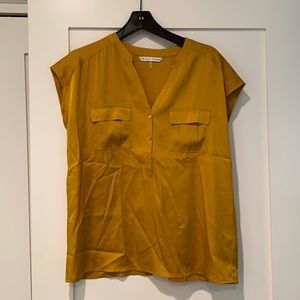 Trina Turk Silk/Spandex Top